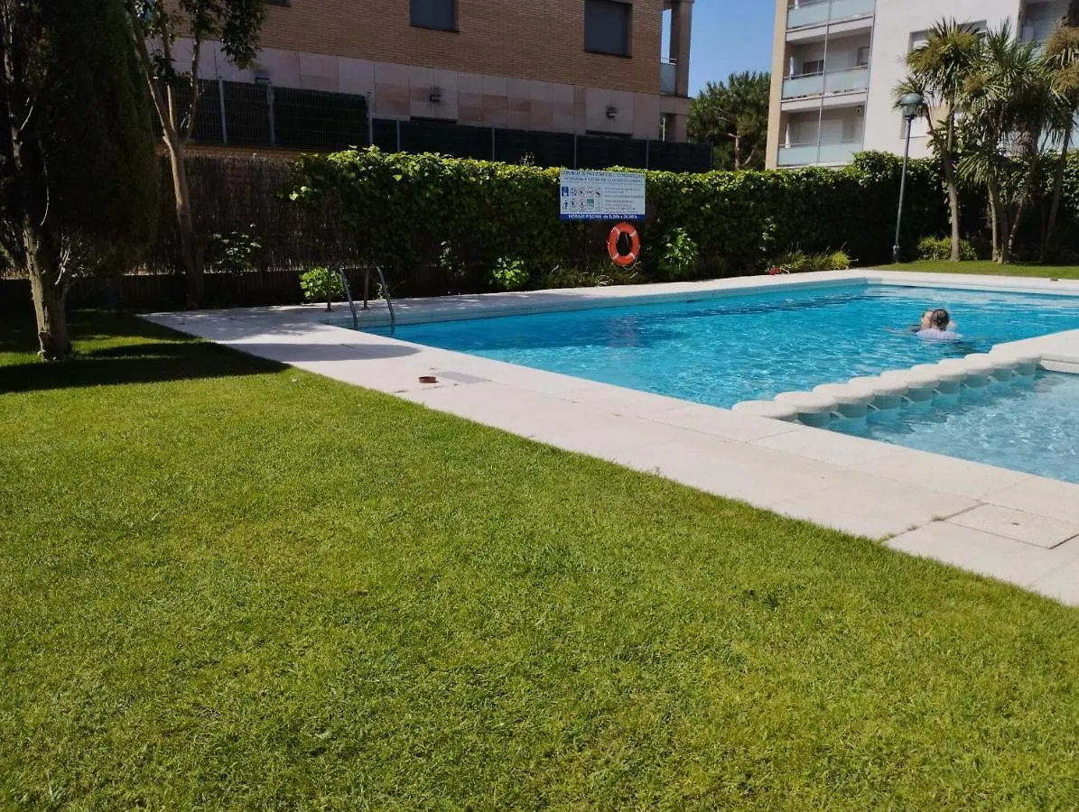 Vivalidays Lara - Fenals - Lloret De Mar